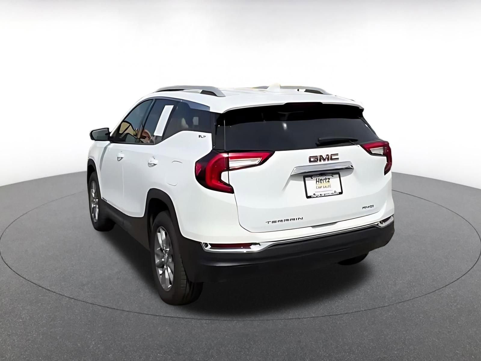 Thumbnail: 2024 GMC Terrain - 11