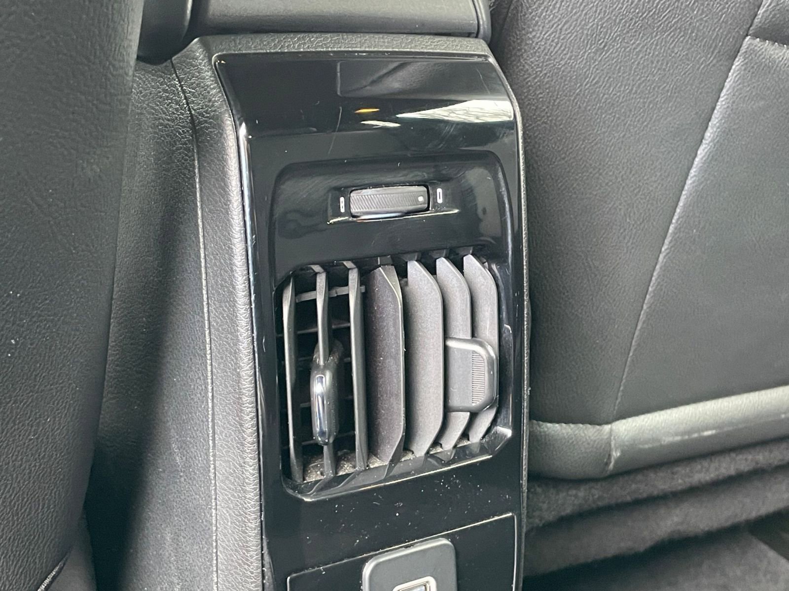 Thumbnail: 2025 Jeep Compass - 23