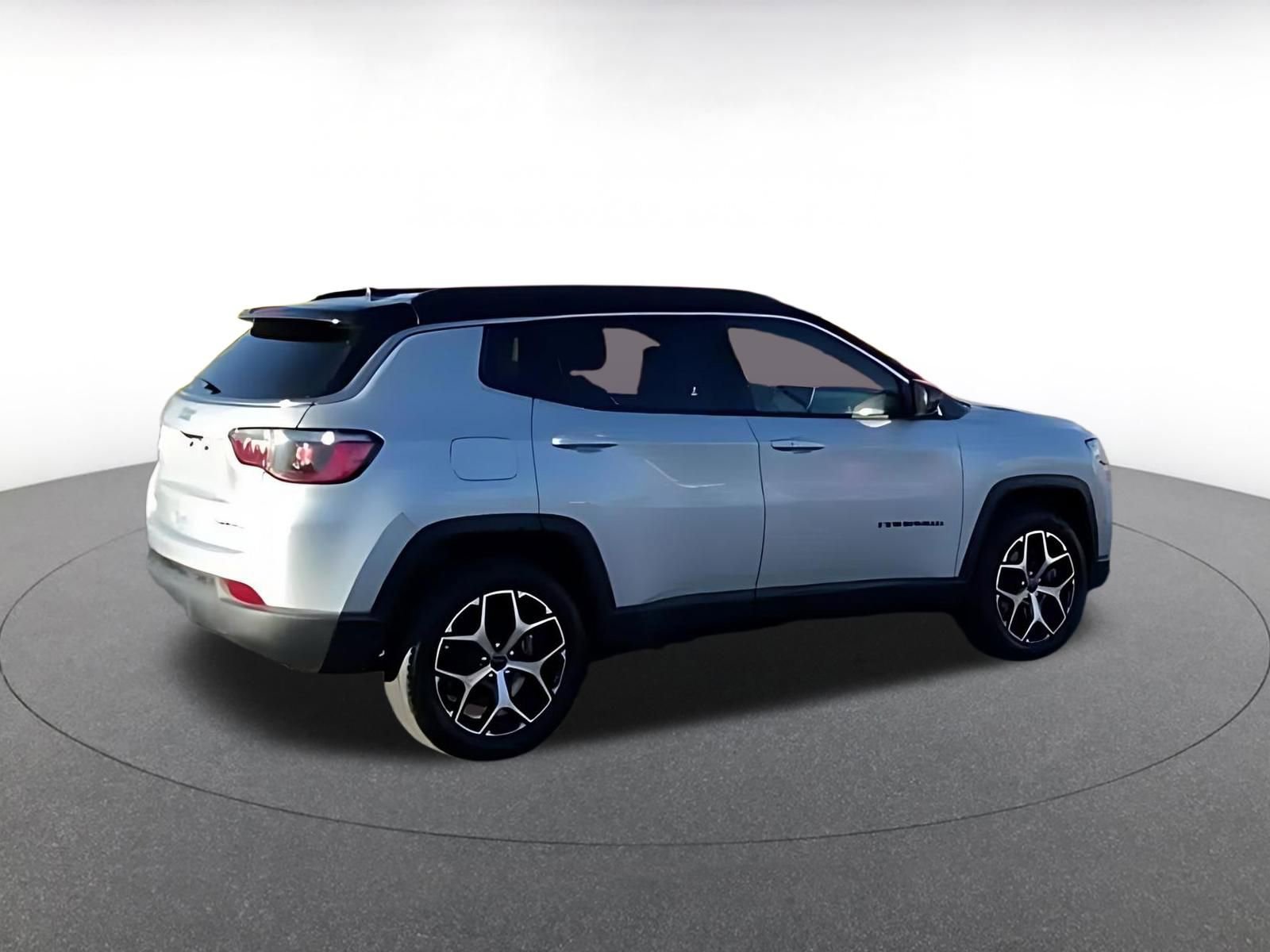 Thumbnail: 2025 Jeep Compass - 10