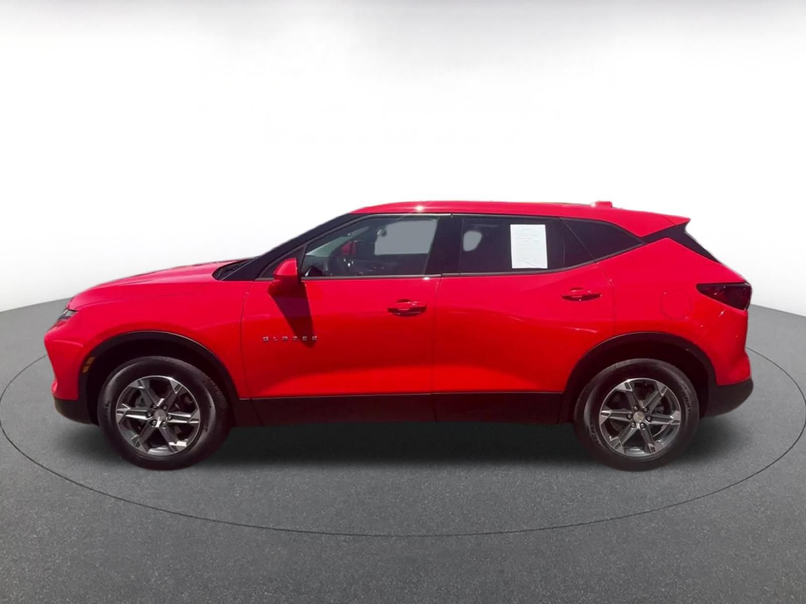 Thumbnail: 2026 Chevrolet Blazer - 9