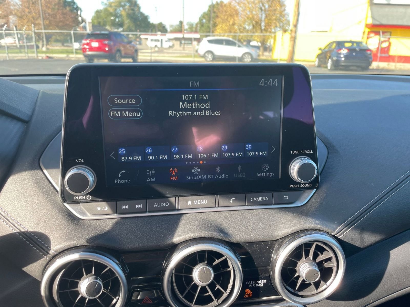 Thumbnail: 2024 Nissan Sentra - 18