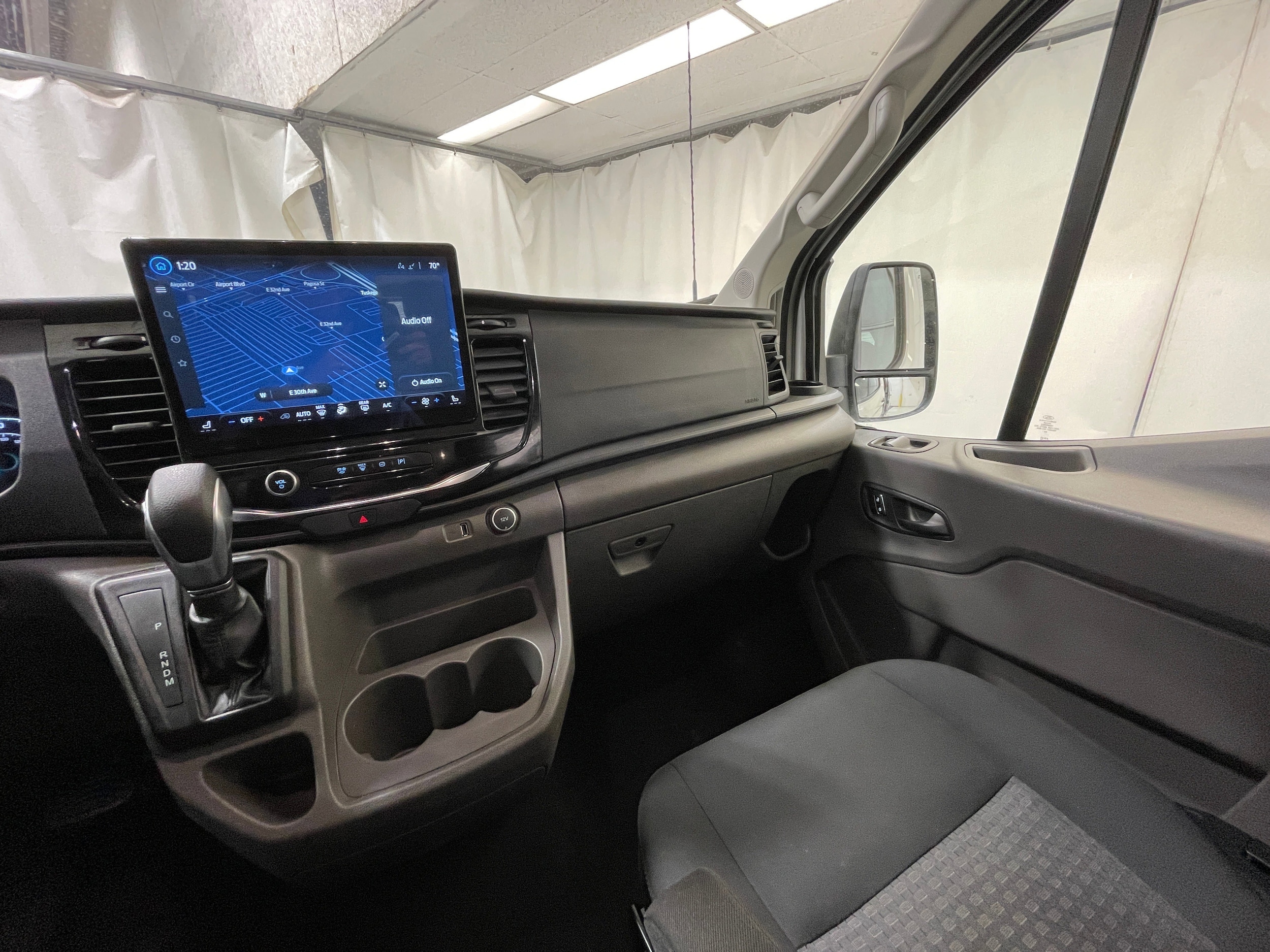 2023 Ford Econoline E-350 35