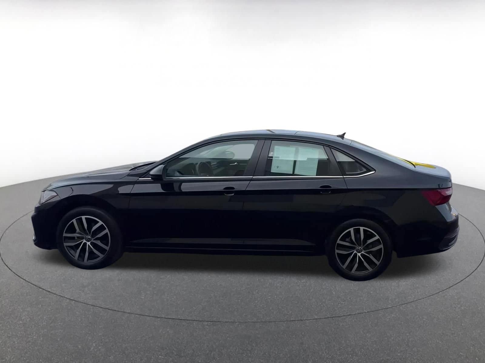 Thumbnail: 2025 Volkswagen Jetta - 8