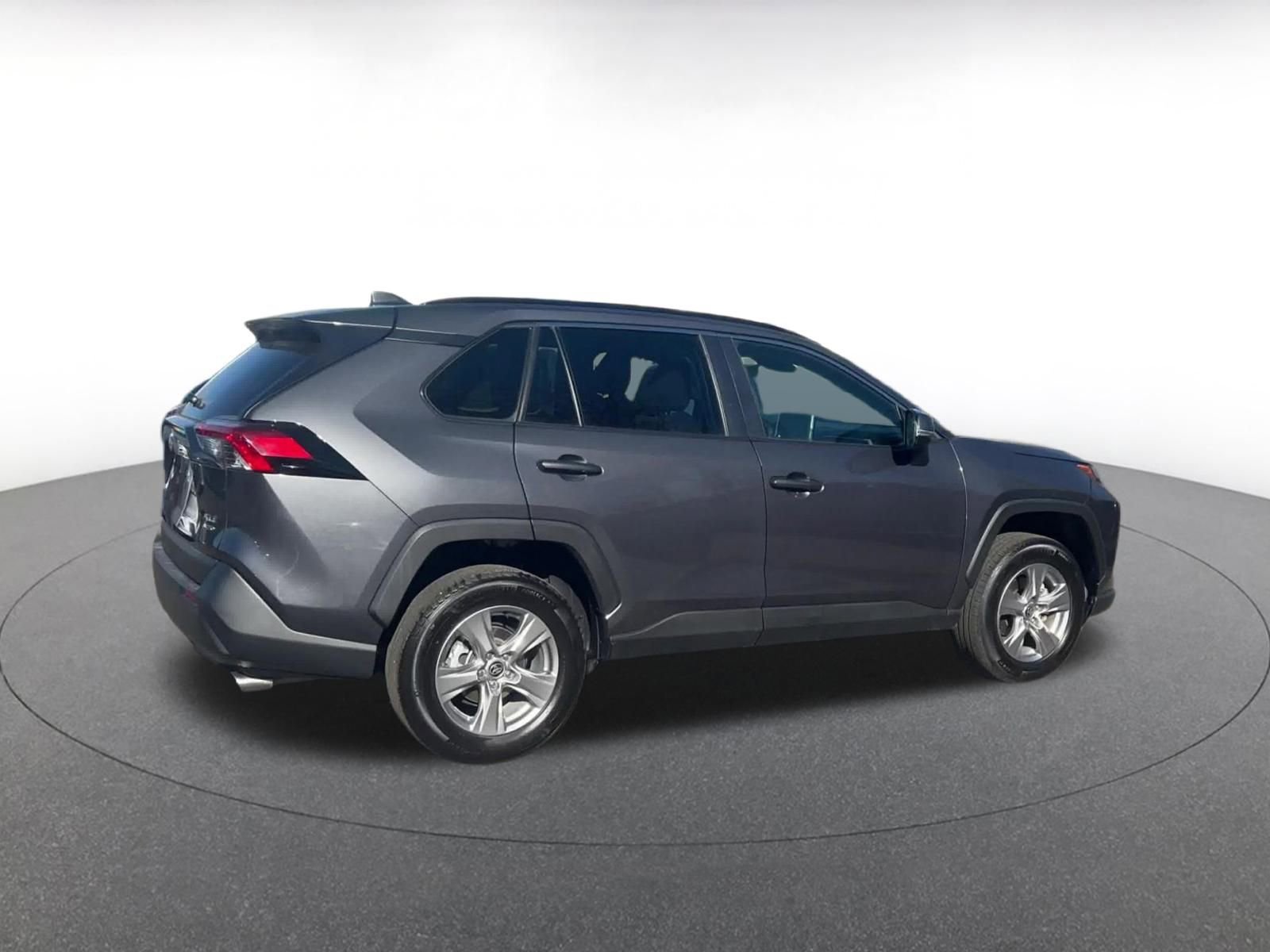 Thumbnail: 2025 Toyota RAV4 - 15