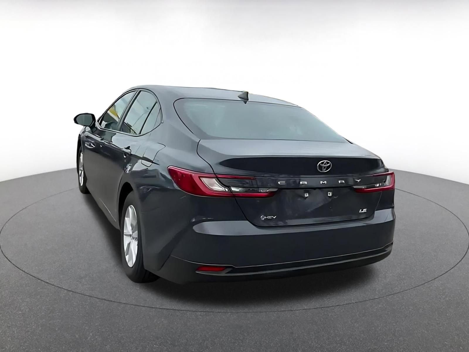 Thumbnail: 2025 Toyota Camry - 11