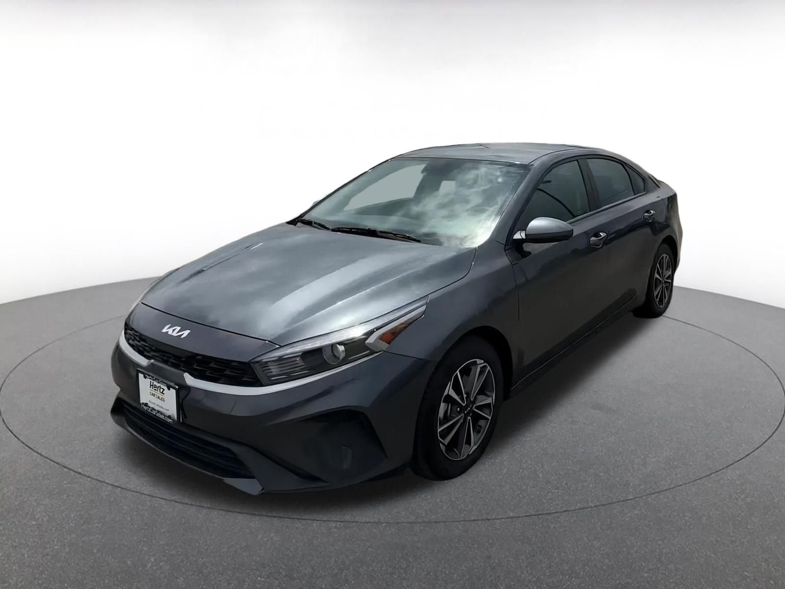 Thumbnail: 2024 Kia Forte - 7