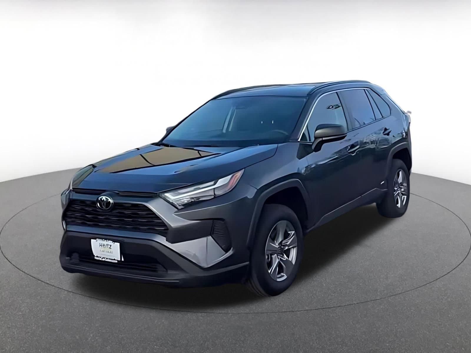 Thumbnail: 2025 Toyota RAV4 - 3