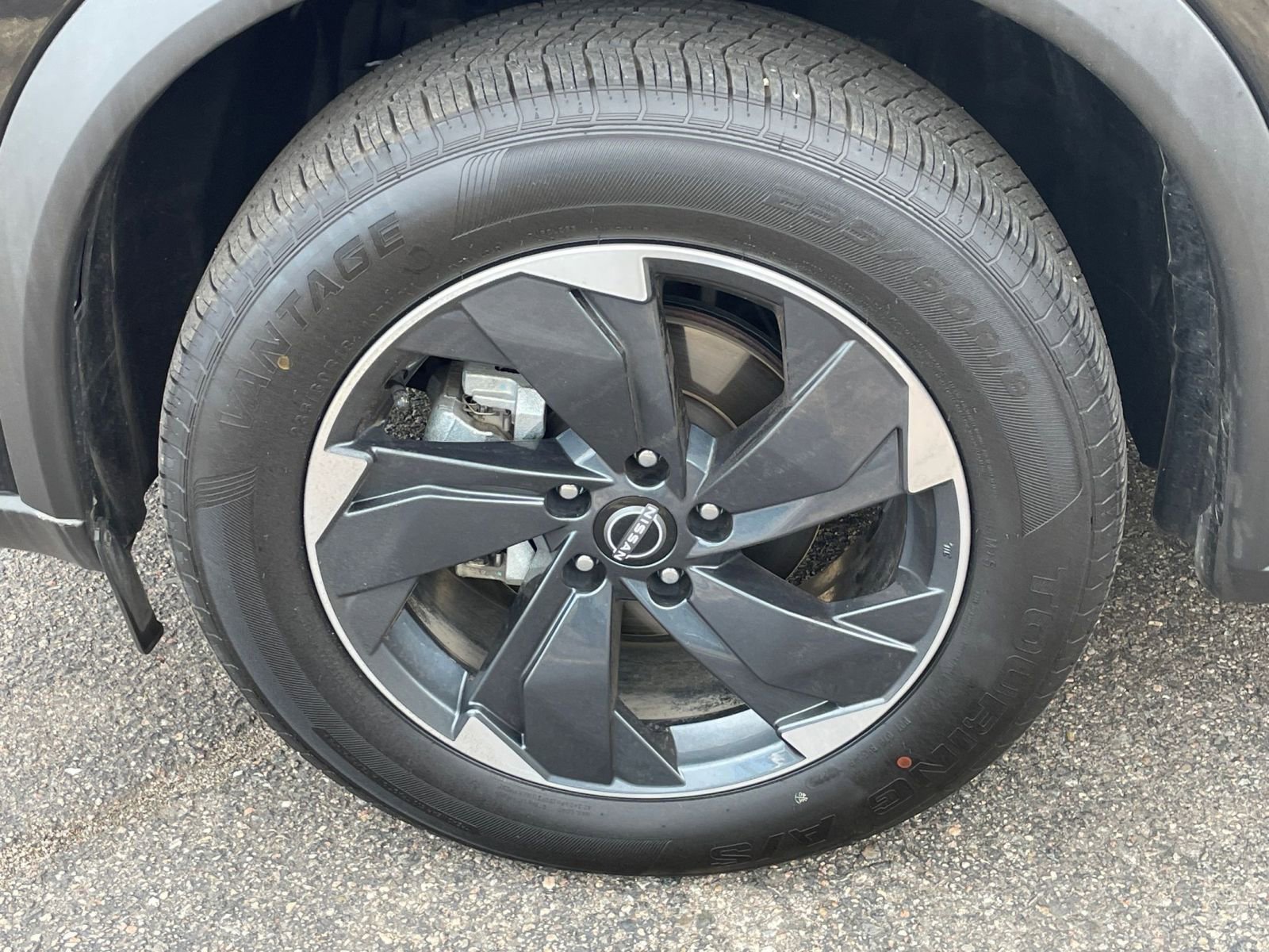 Thumbnail: 2025 Nissan Rogue - 32