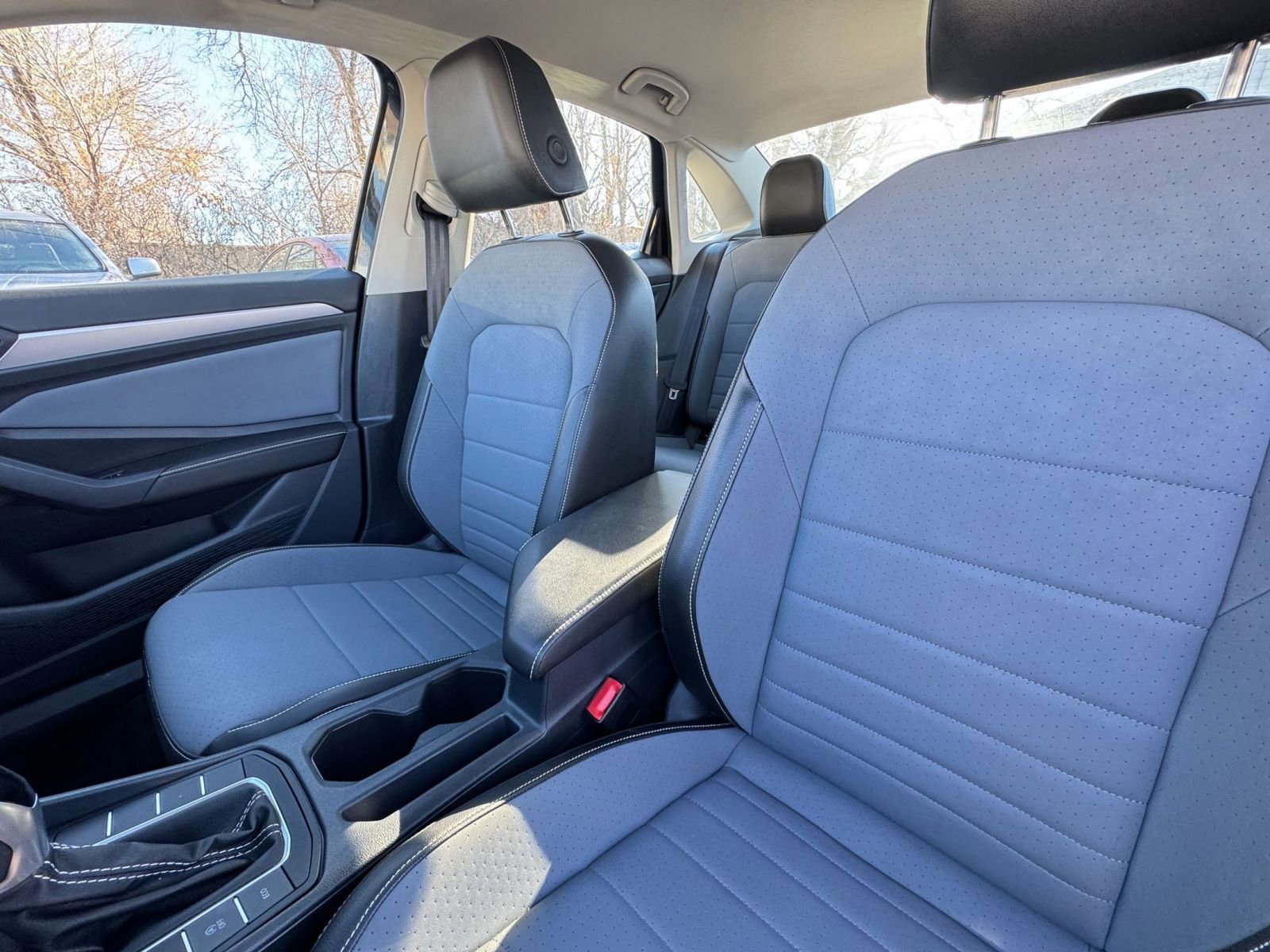 Thumbnail: 2025 Volkswagen Jetta - 35