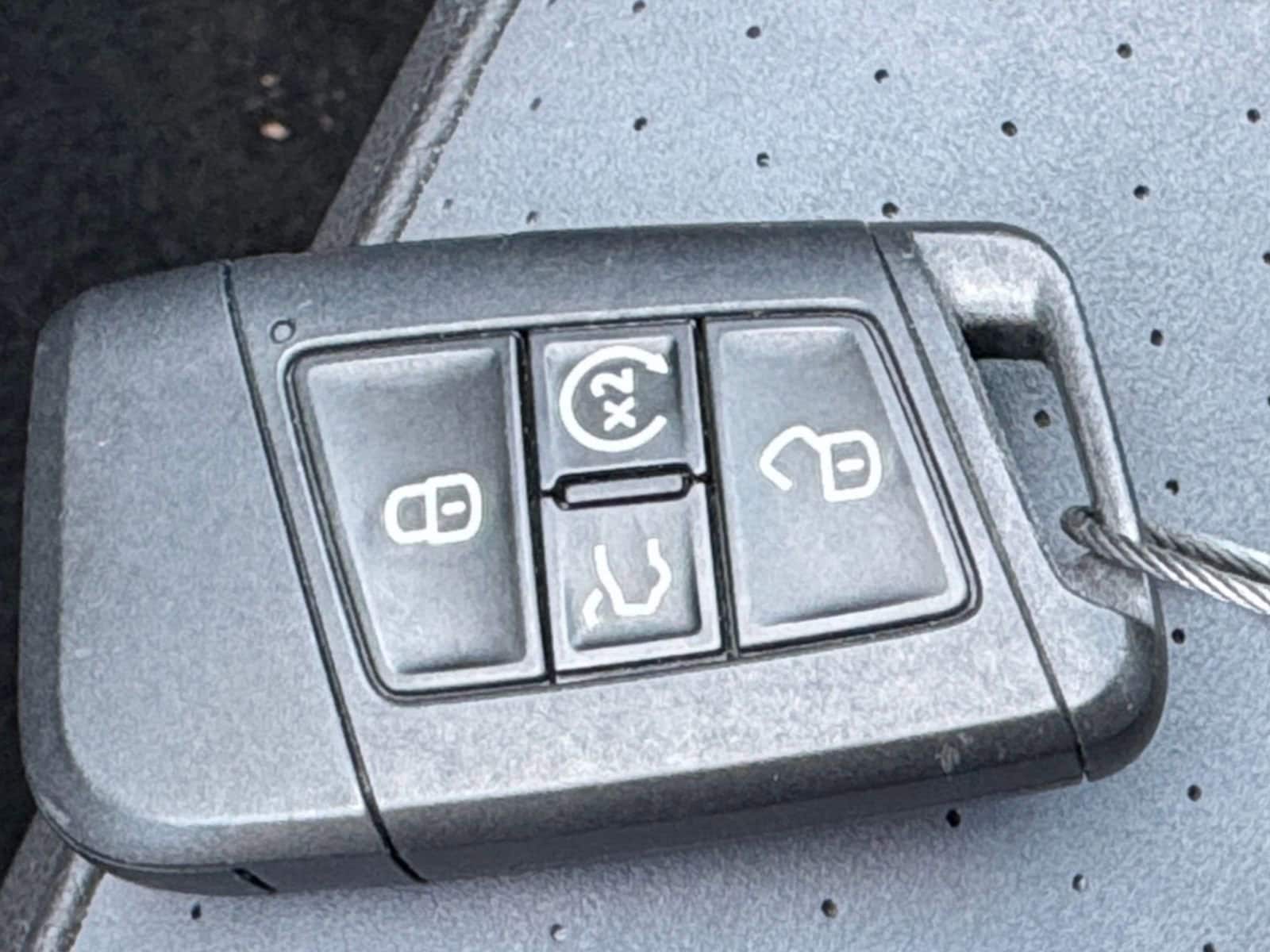 Thumbnail: 2025 Volkswagen Jetta - 22