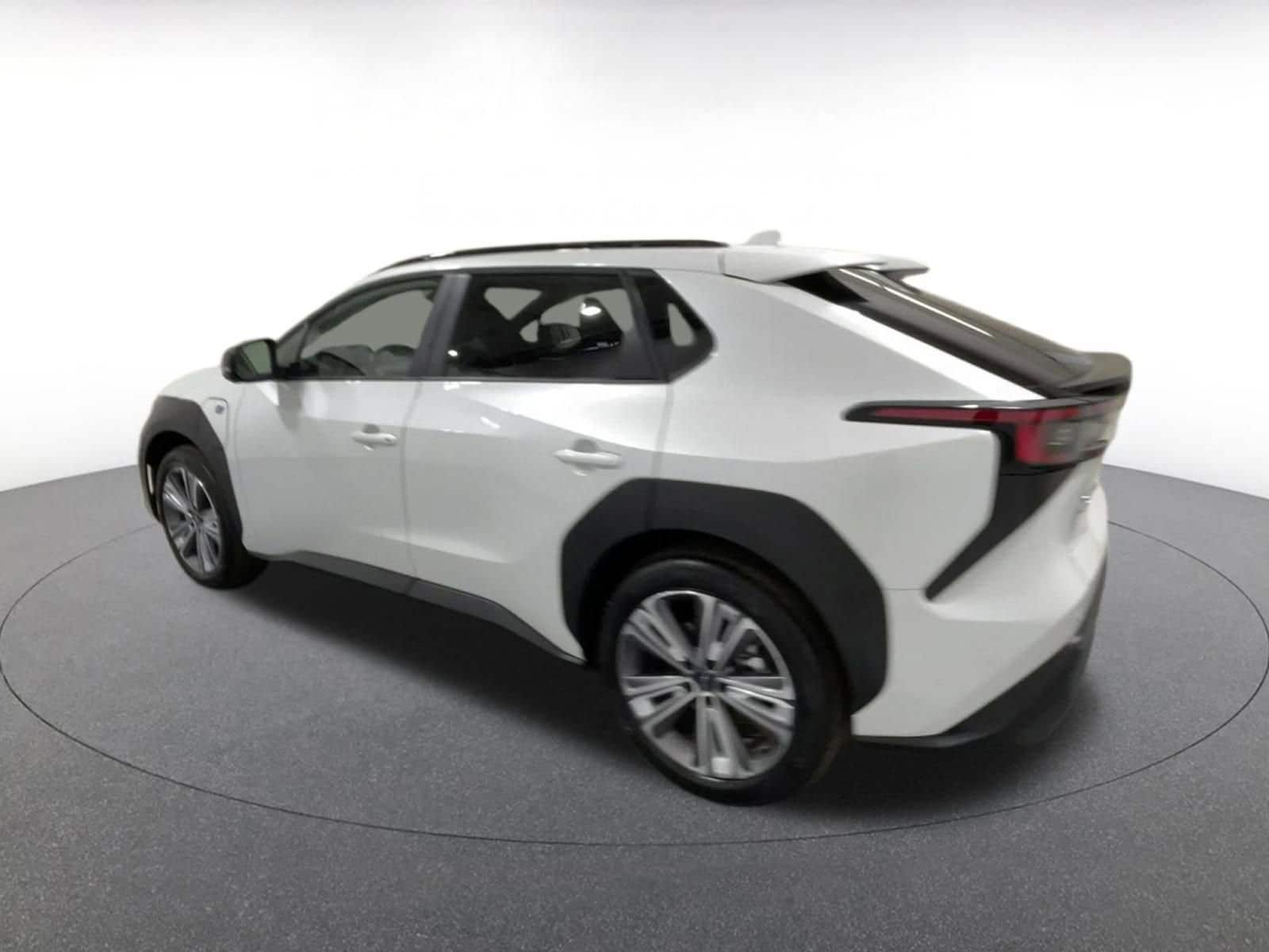 Thumbnail: 2023 Subaru Solterra - 10