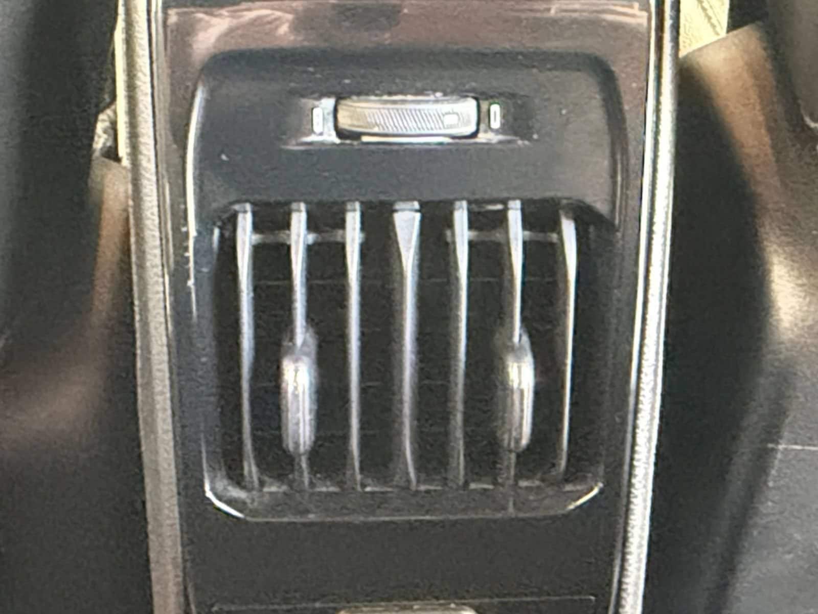 Thumbnail: 2025 Jeep Compass - 21