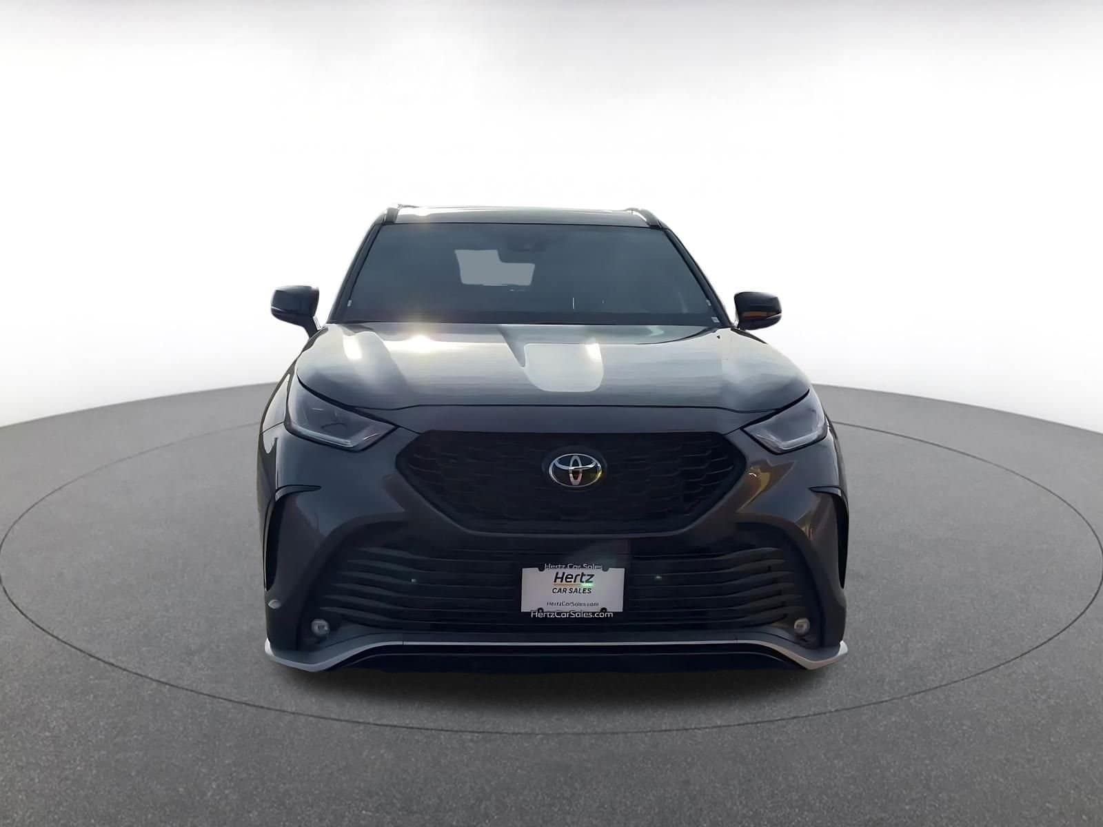 Thumbnail: 2025 Toyota Highlander - 4