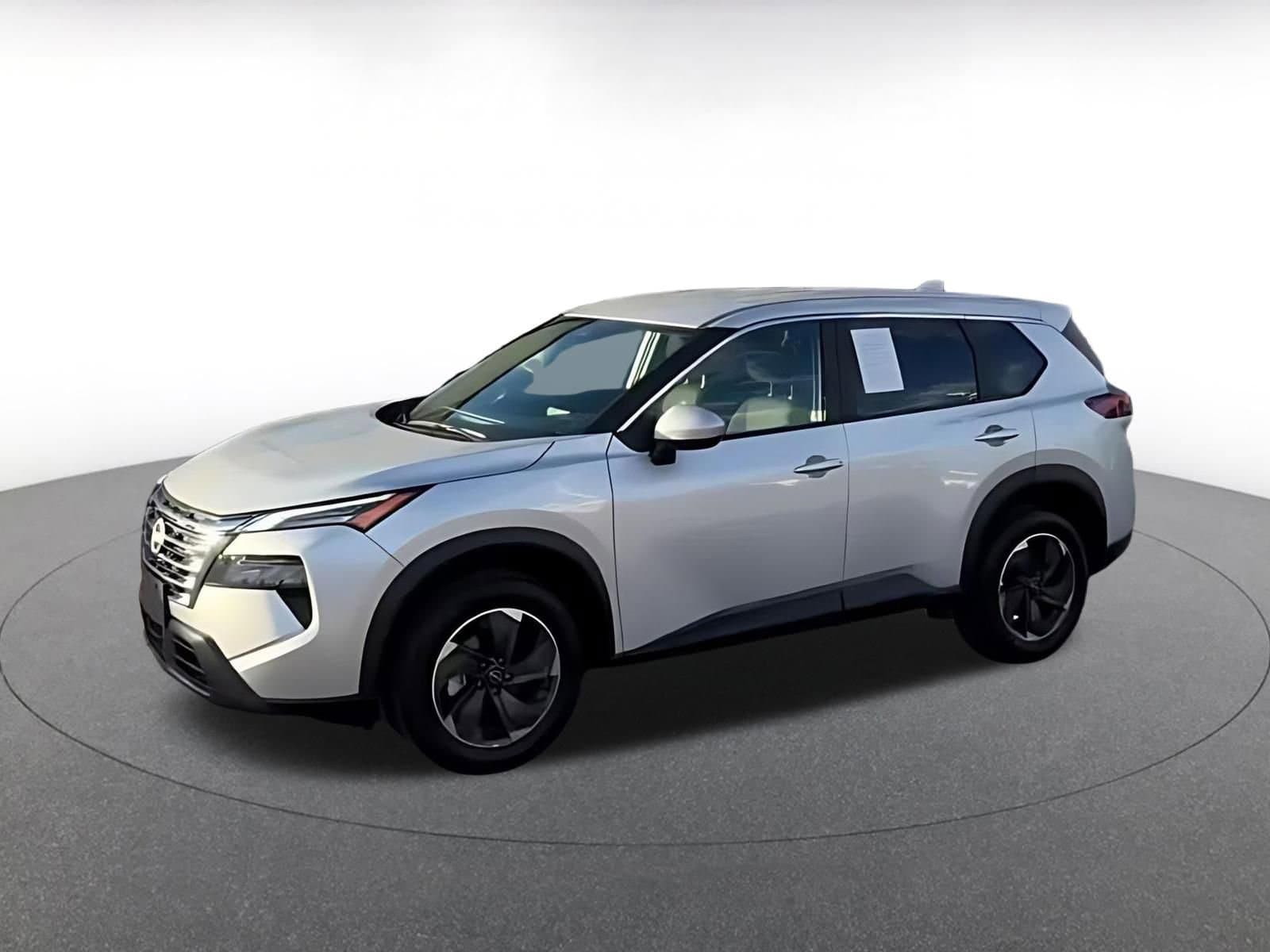 Thumbnail: 2025 Nissan Rogue - 4
