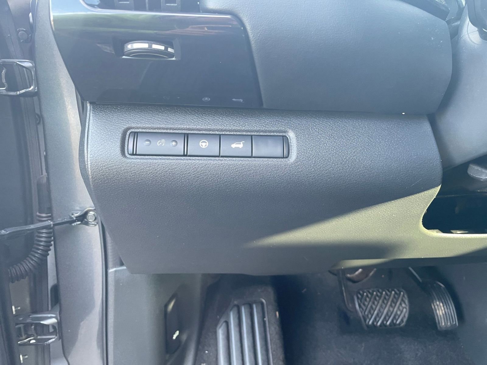 Thumbnail: 2025 Nissan Pathfinder - 34