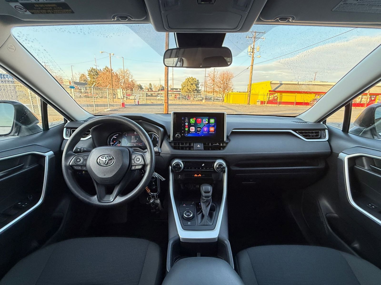 Thumbnail: 2025 Toyota RAV4 - 33