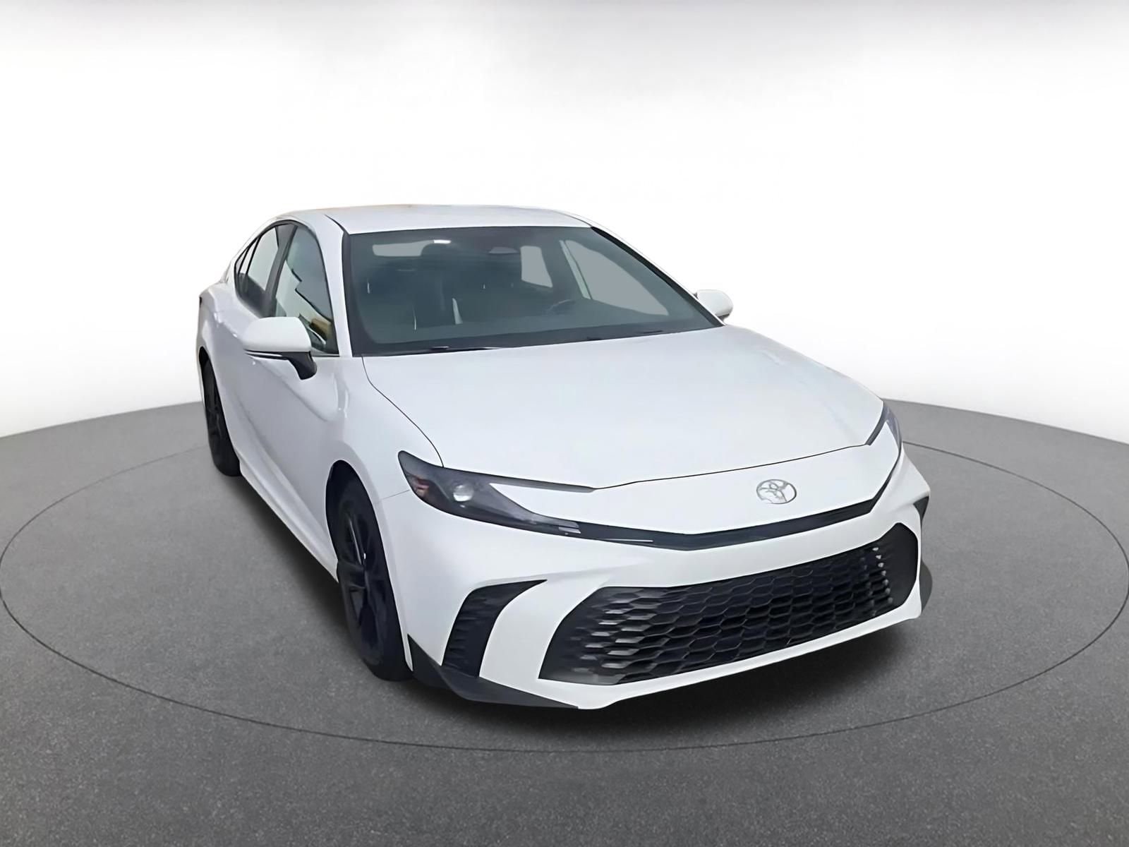 Thumbnail: 2025 Toyota Camry - 3