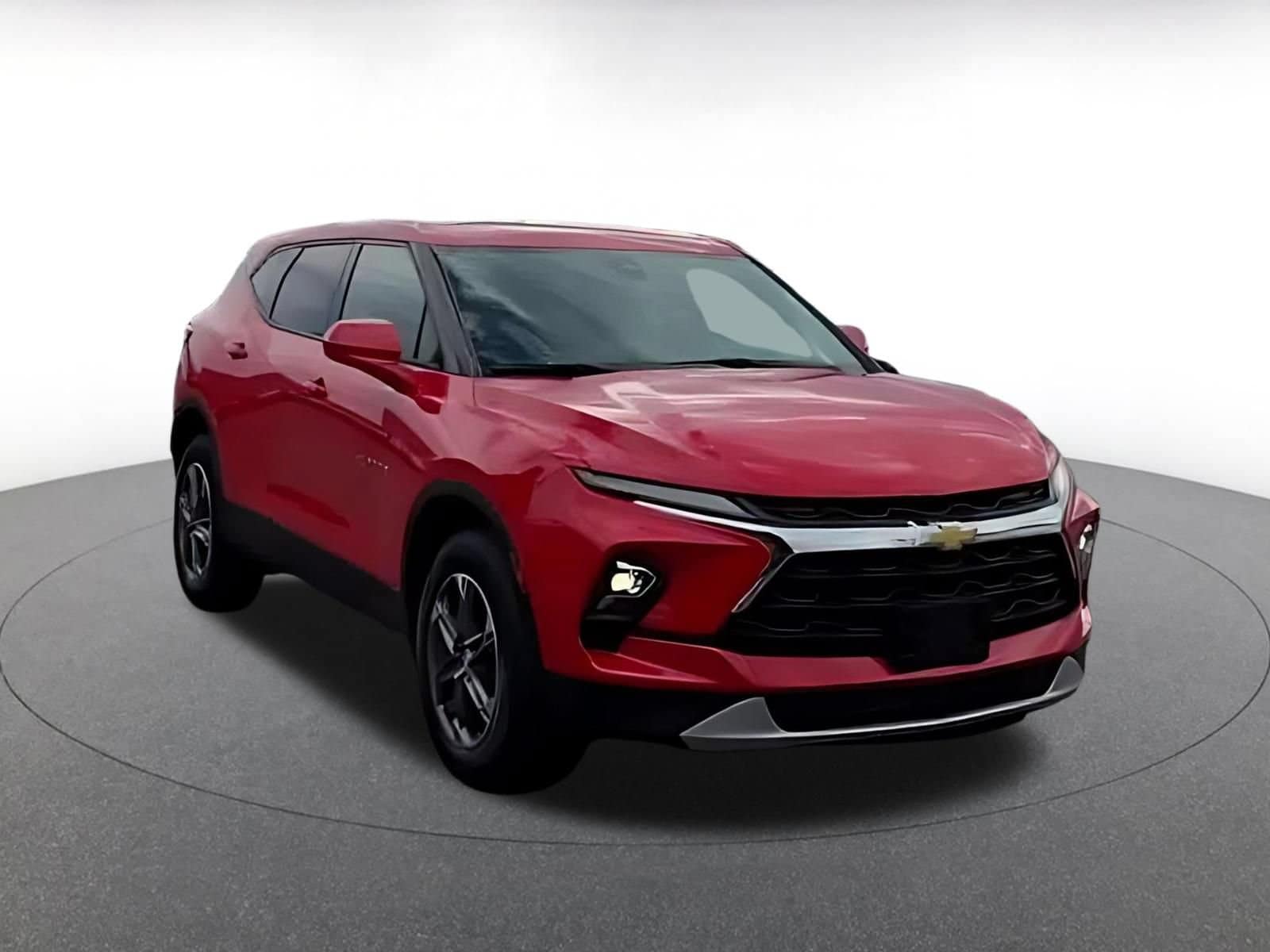 Thumbnail: 2026 Chevrolet Blazer - 3