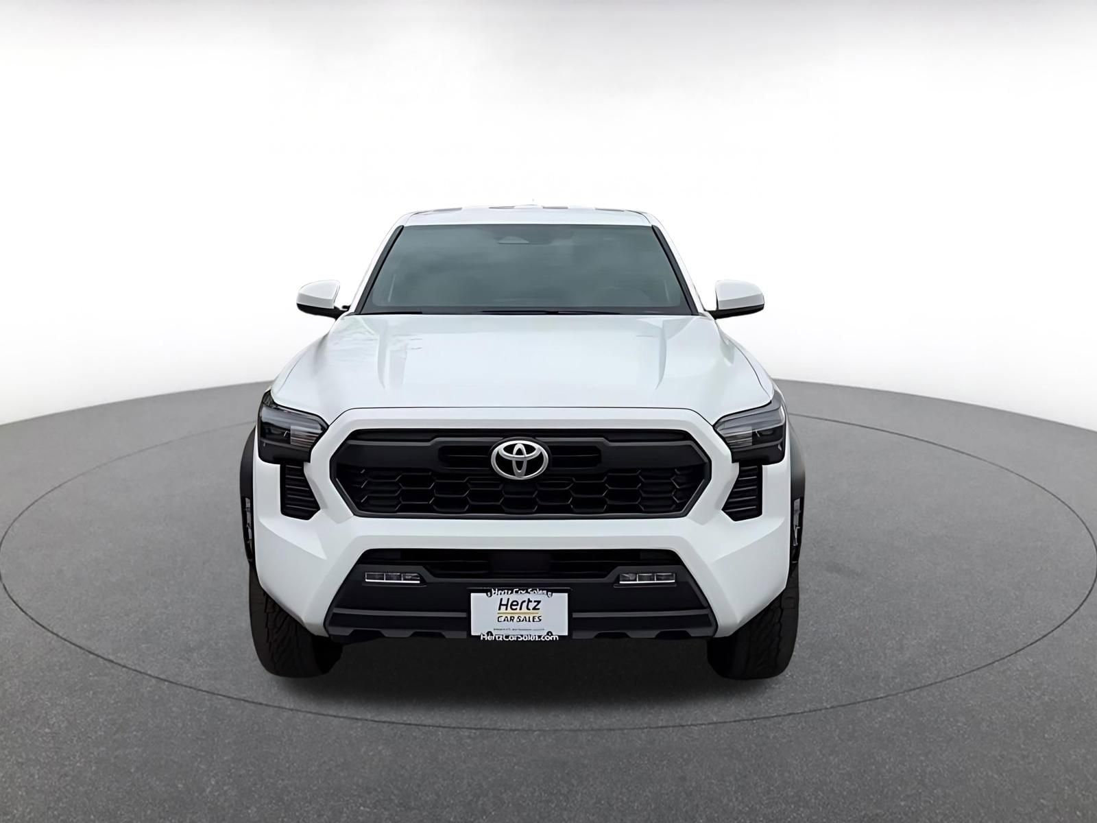 Thumbnail: 2025 Toyota Tacoma - 4