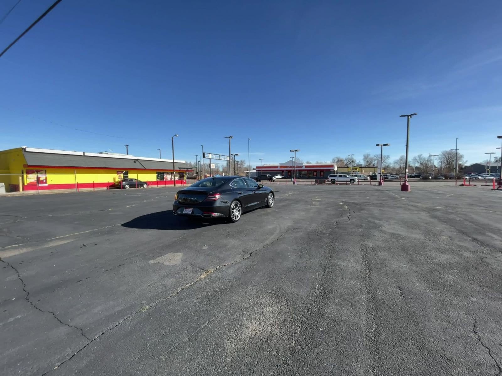 Thumbnail: 2025 Genesis G70 - 7