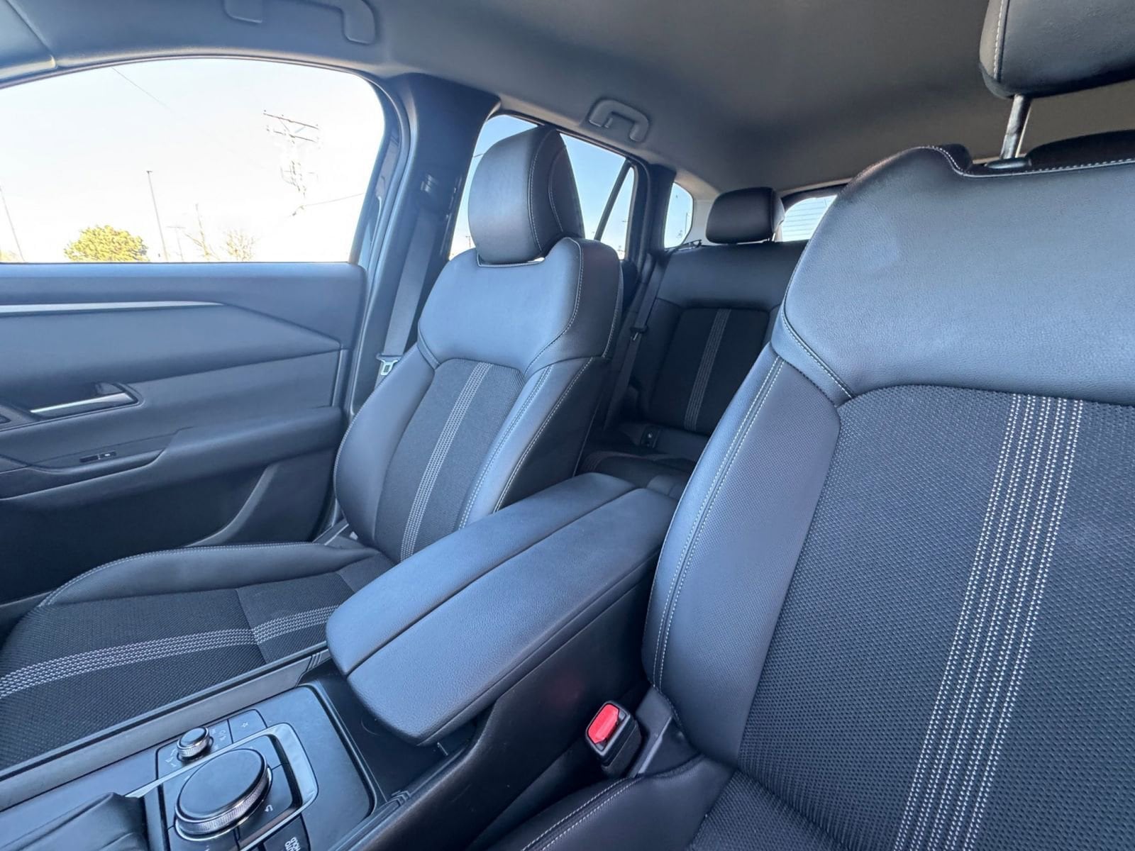 Thumbnail: 2025 Mazda CX-50 - 35