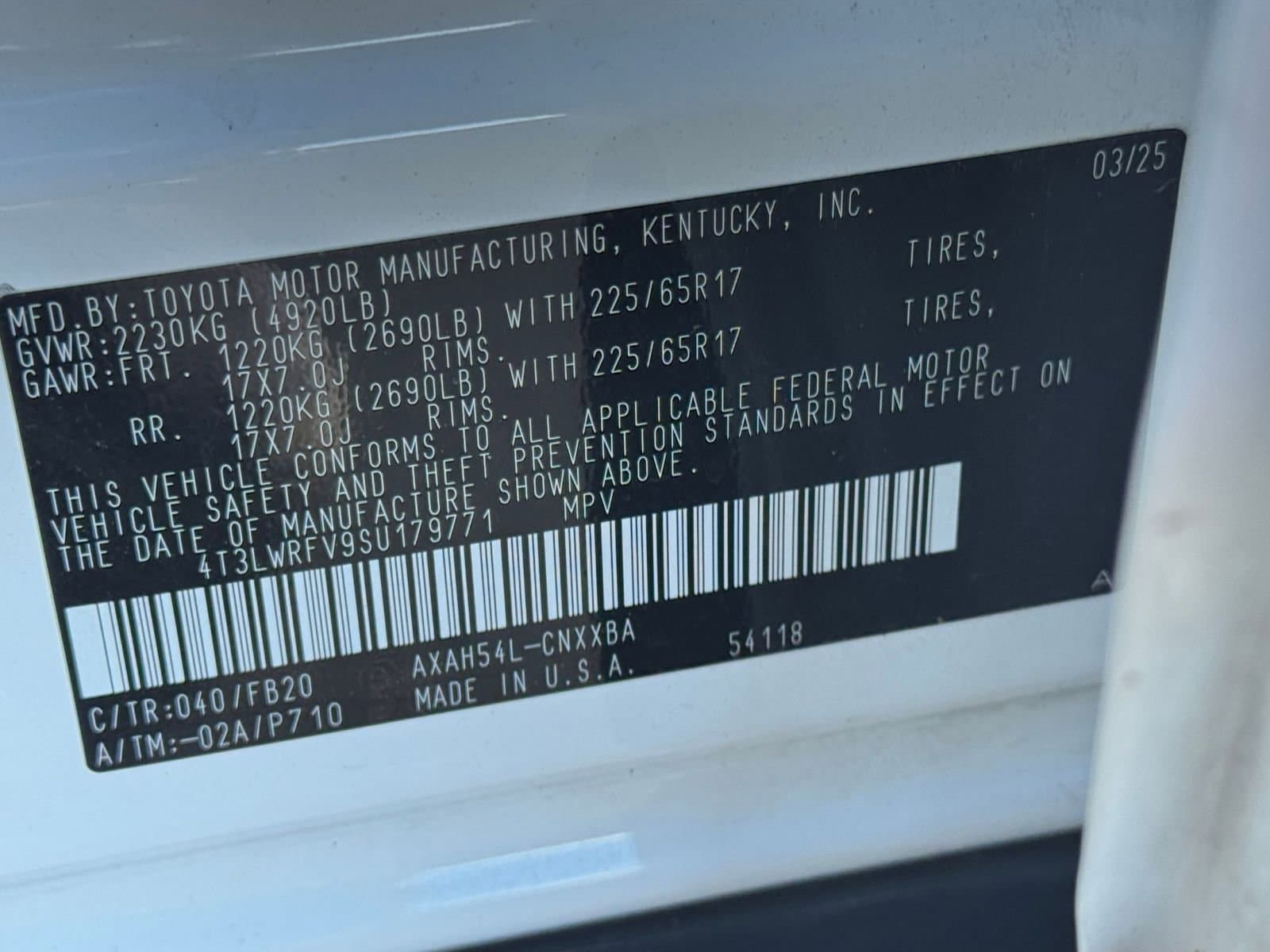 Thumbnail: 2025 Toyota RAV4 - 28