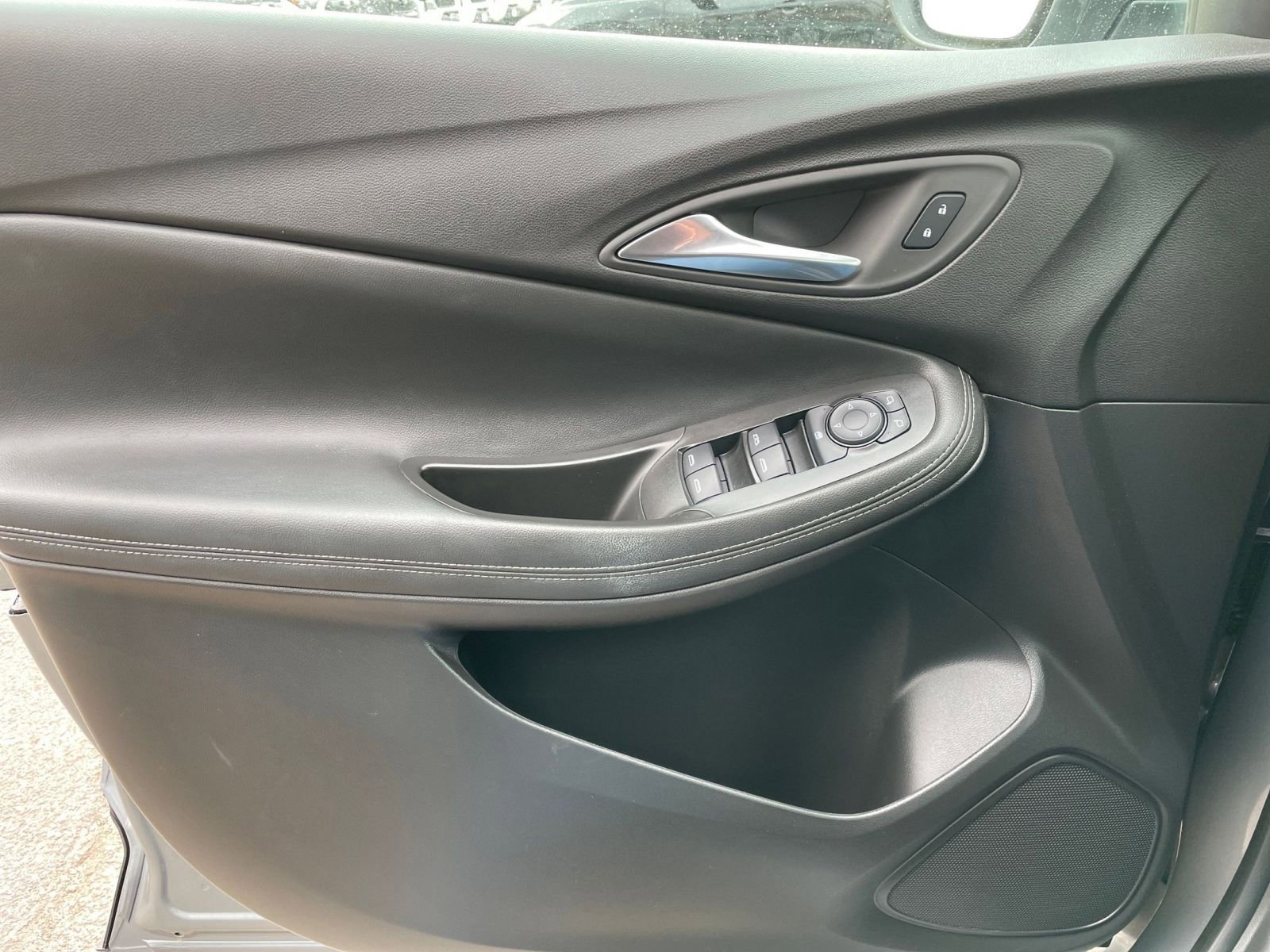 Thumbnail: 2025 Buick Encore GX - 18