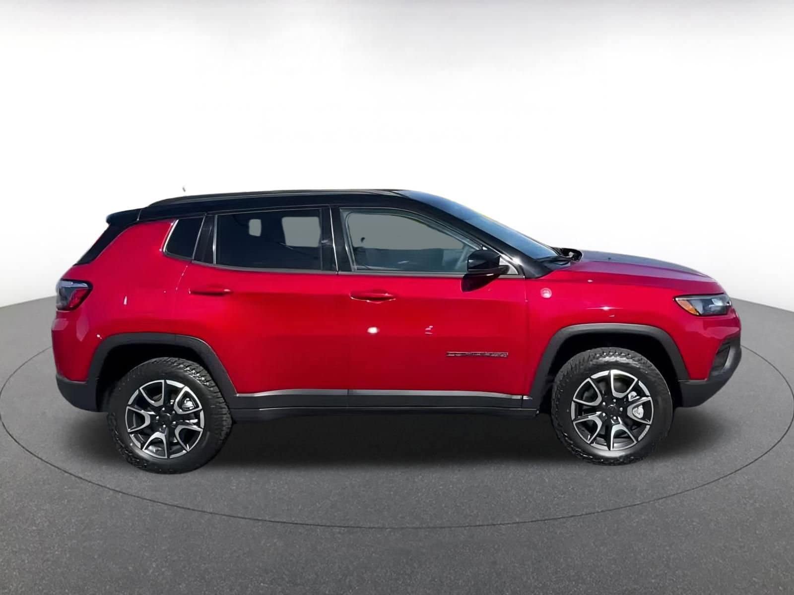 Thumbnail: 2025 Jeep Compass - 15