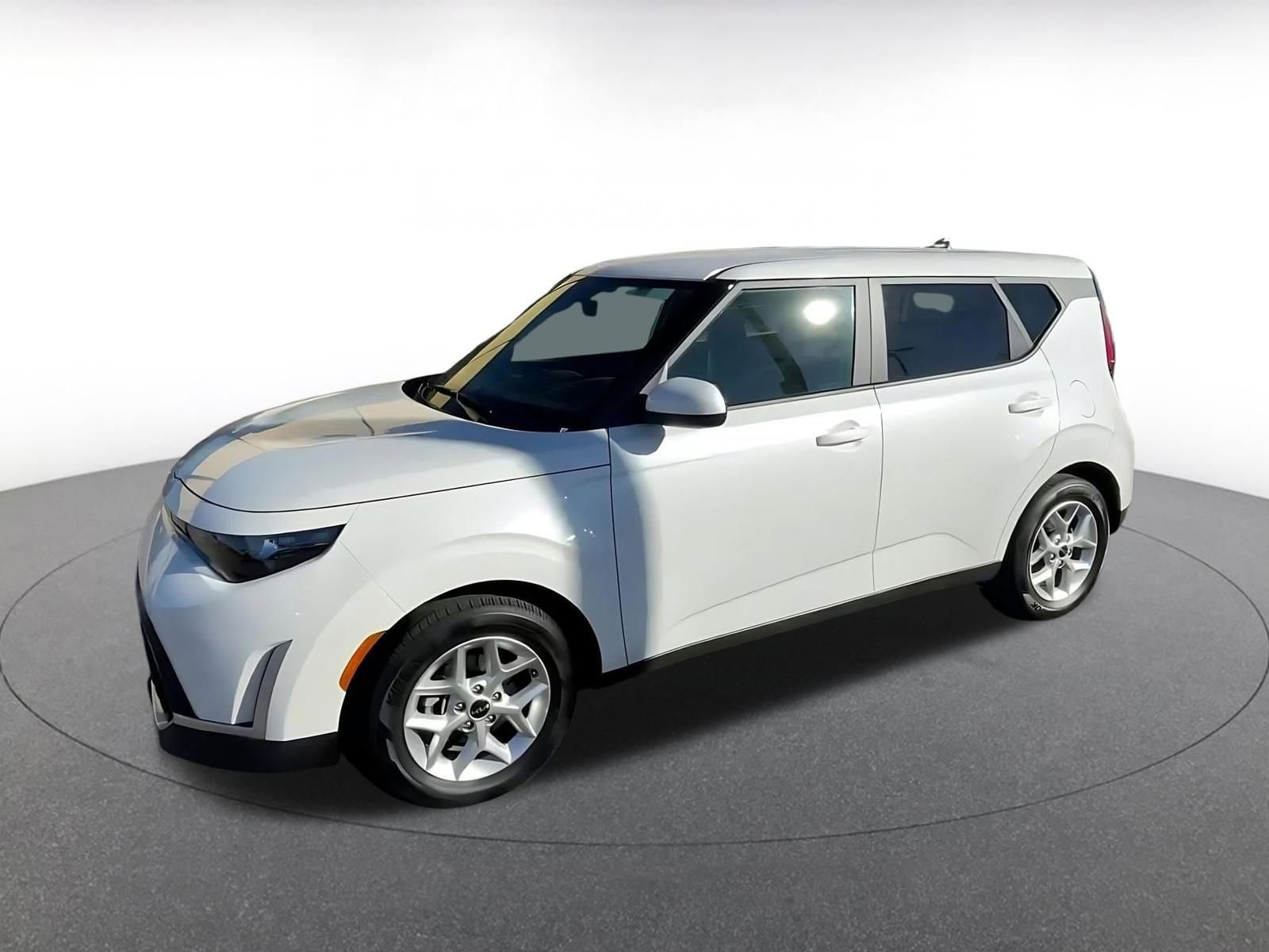 Thumbnail: 2025 Kia Soul - 8