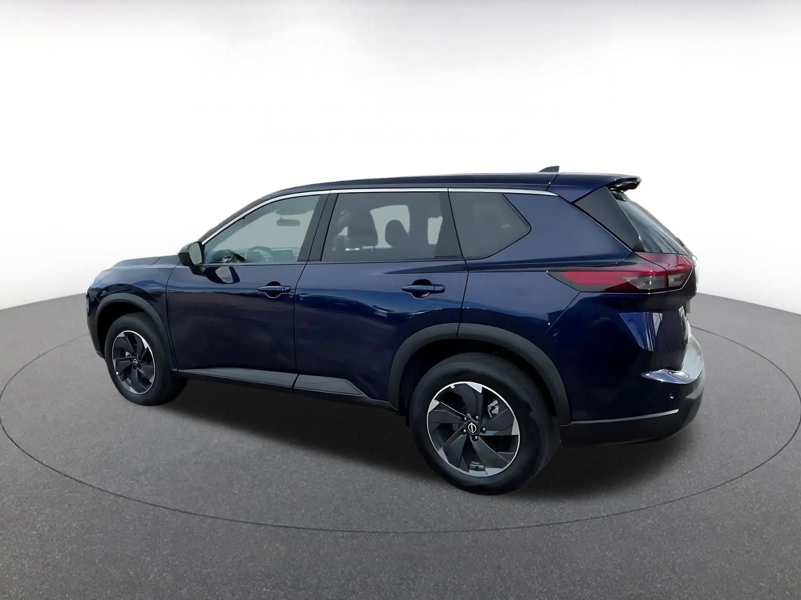 Thumbnail: 2025 Nissan Rogue - 11