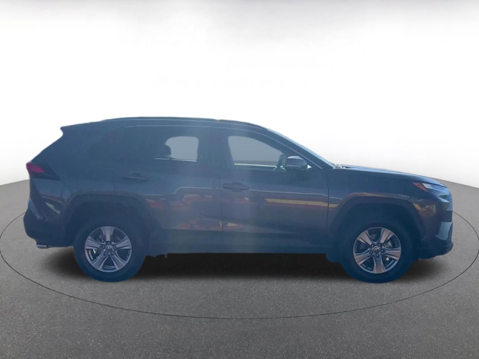 Thumbnail: 2025 Toyota RAV4 - 16