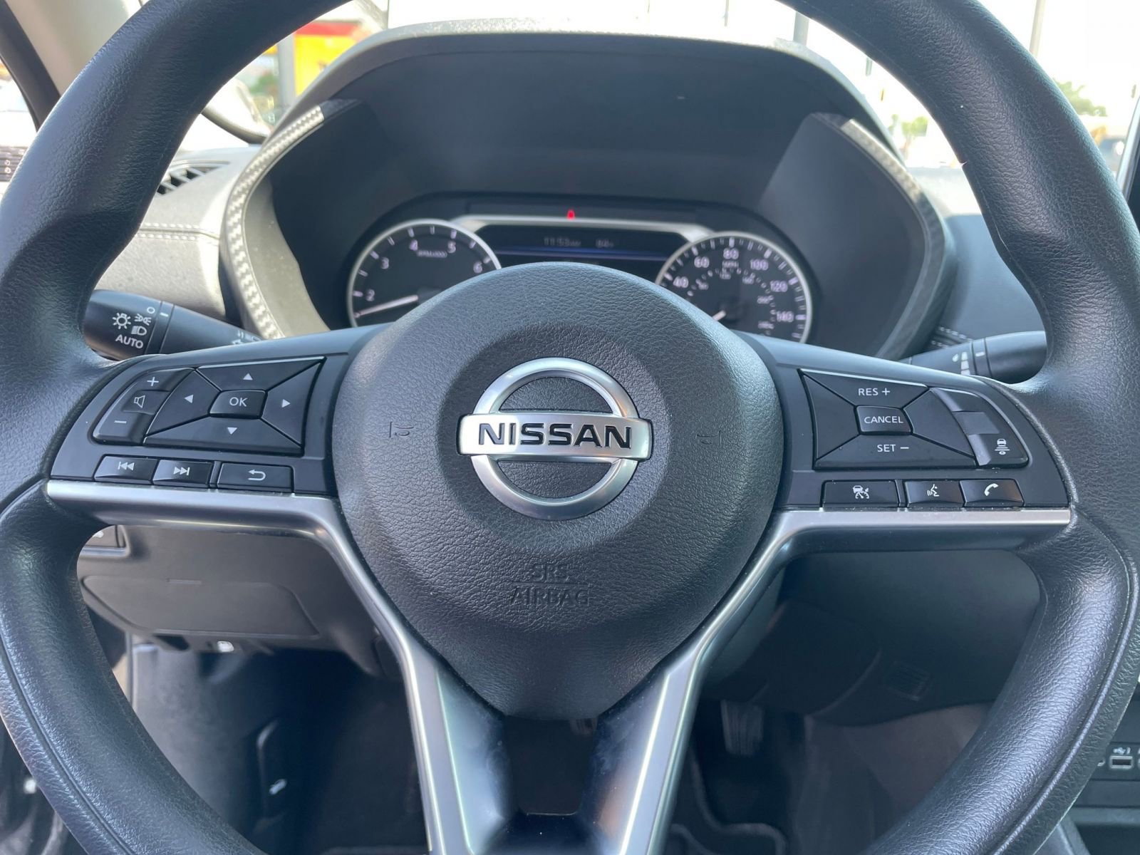 Thumbnail: 2023 Nissan Sentra - 25