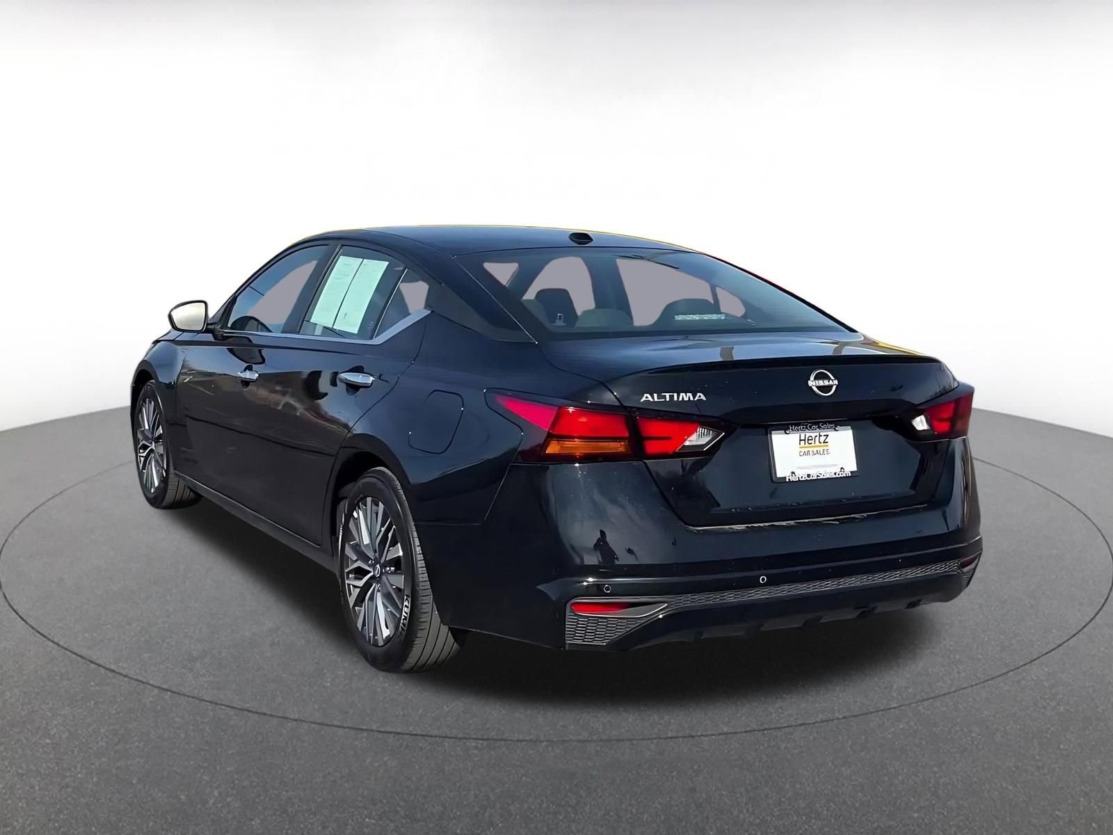 Thumbnail: 2025 Nissan Altima - 11