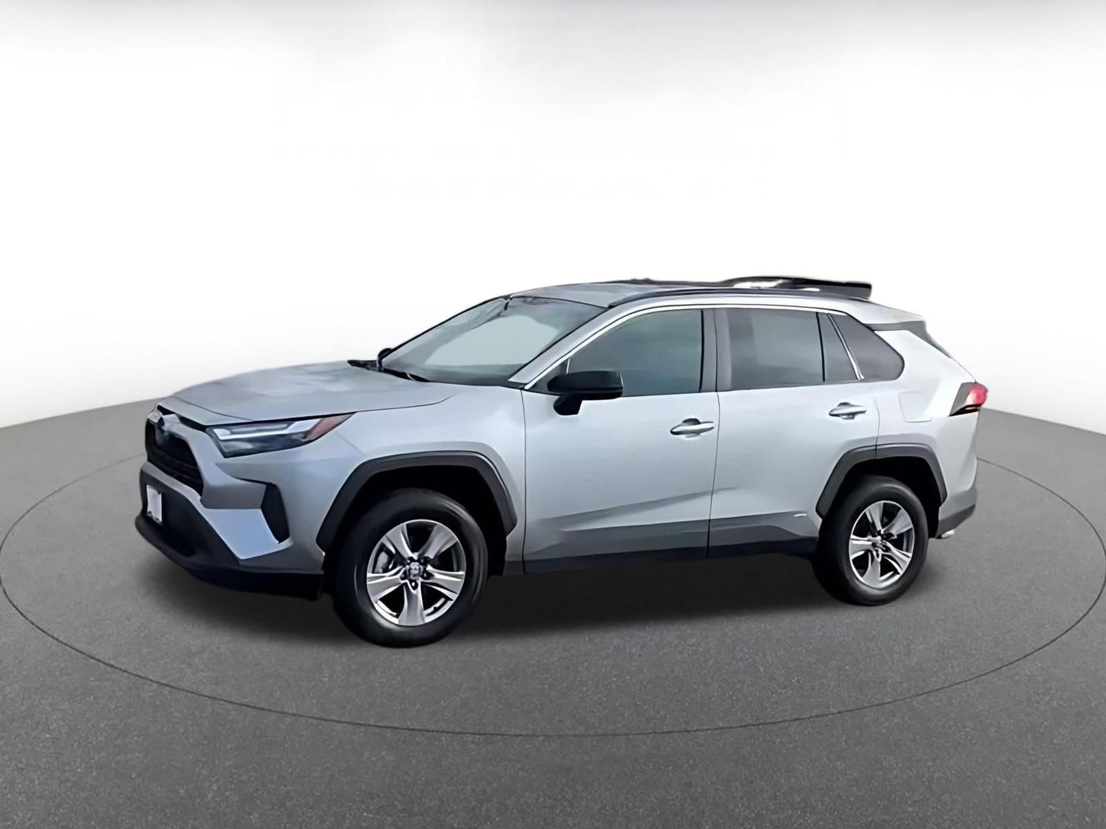 Thumbnail: 2025 Toyota RAV4 - 7