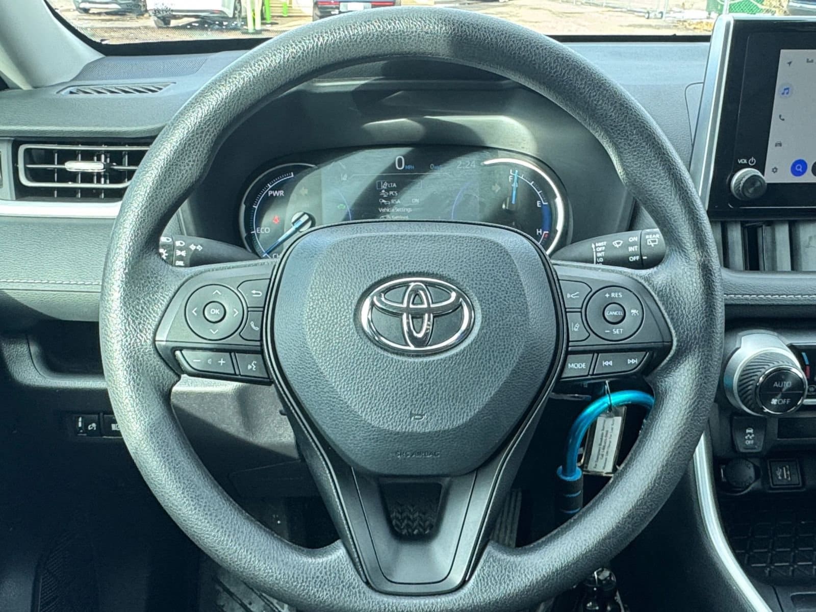 Thumbnail: 2025 Toyota RAV4 - 27