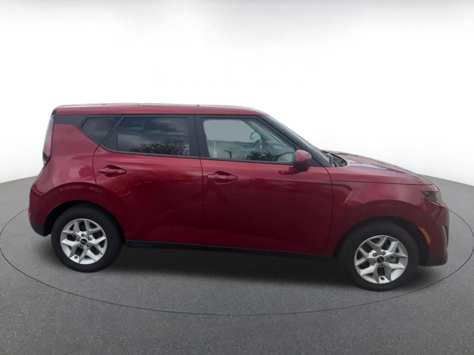 Thumbnail: 2025 Kia Soul - 16