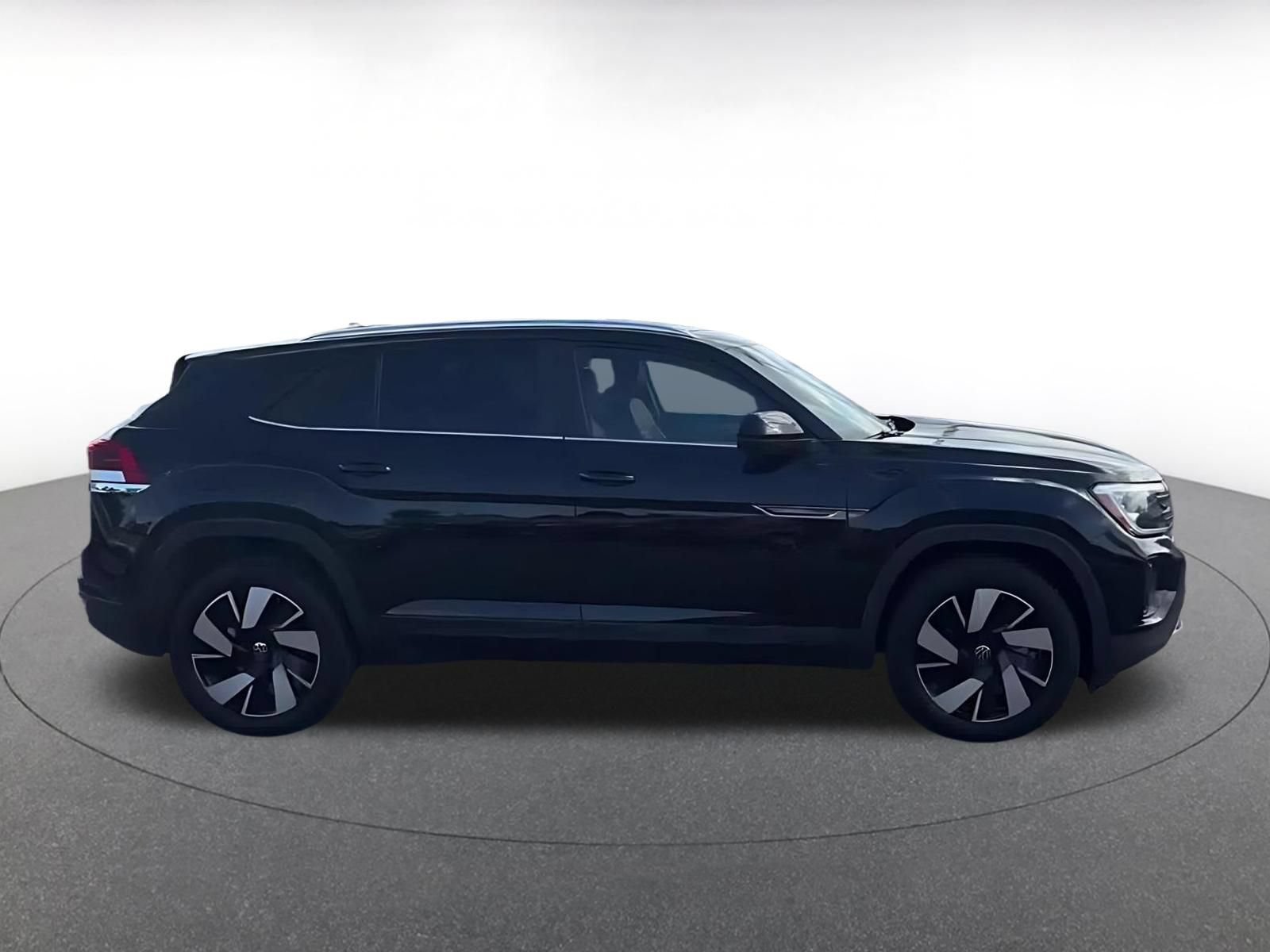 Thumbnail: 2025 Volkswagen Atlas - 13