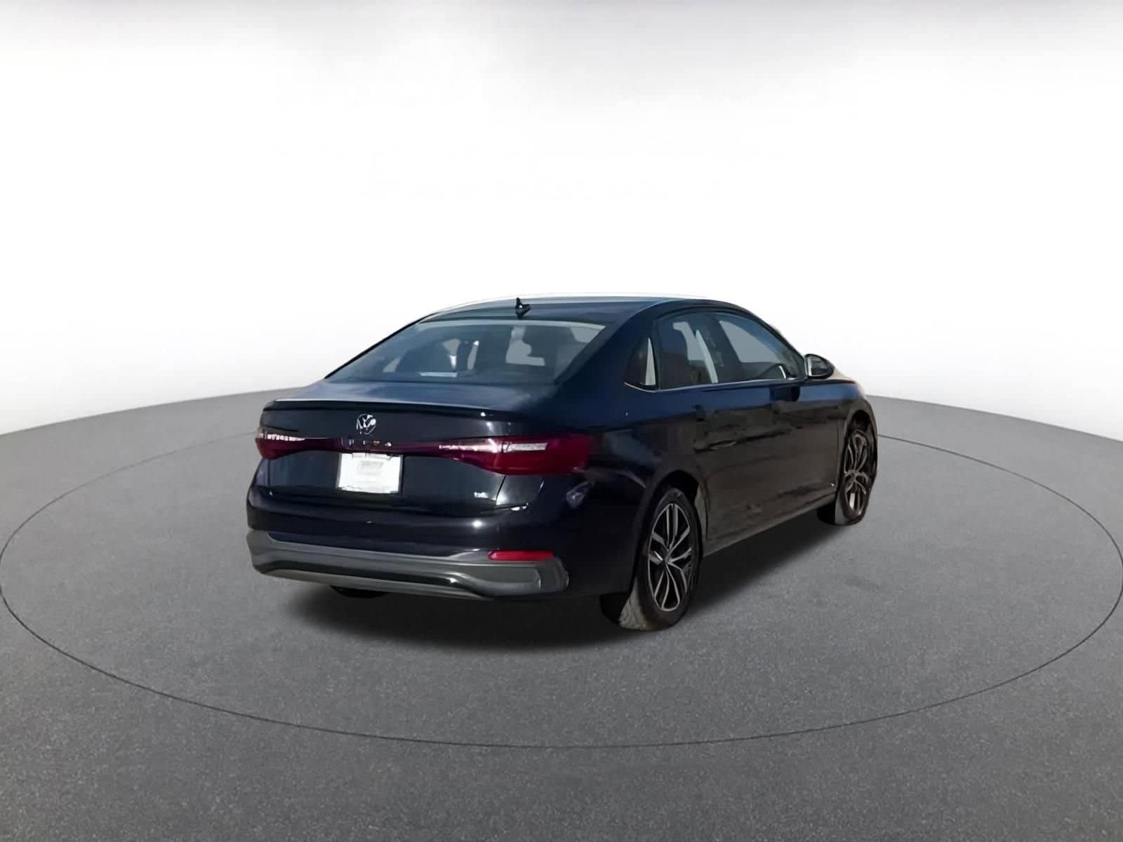 Thumbnail: 2025 Volkswagen Jetta - 8