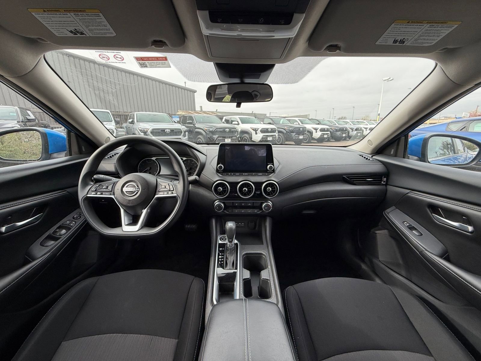 Thumbnail: 2025 Nissan Sentra - 31