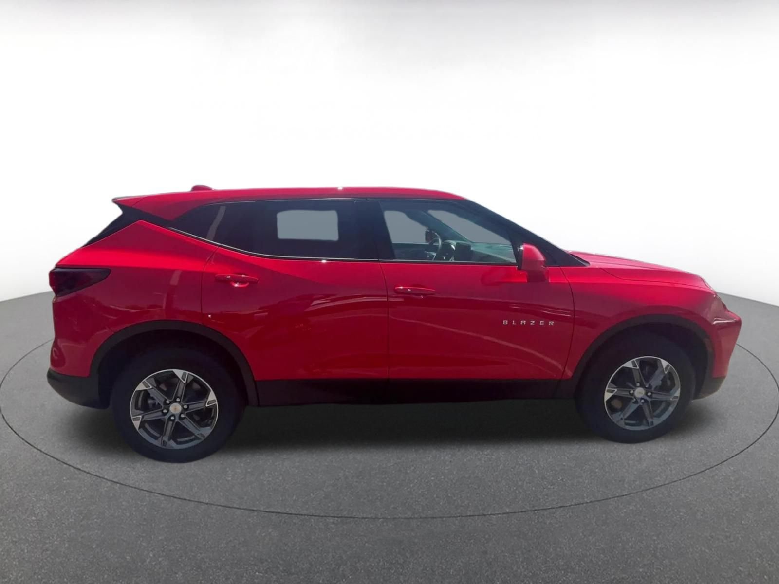Thumbnail: 2026 Chevrolet Blazer - 16
