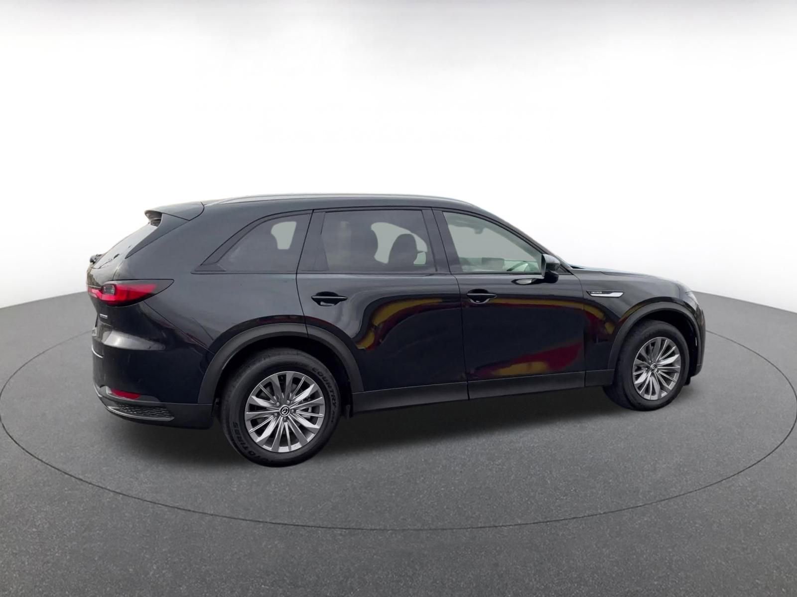 Thumbnail: 2025 Mazda CX-90 - 14