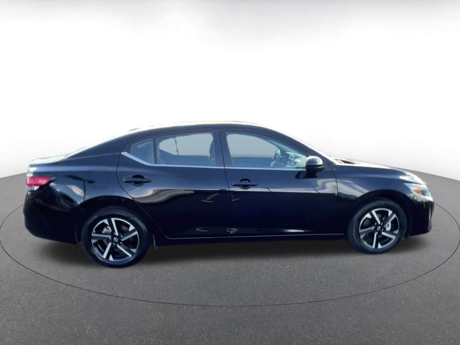 Thumbnail: 2024 Nissan Sentra - 16