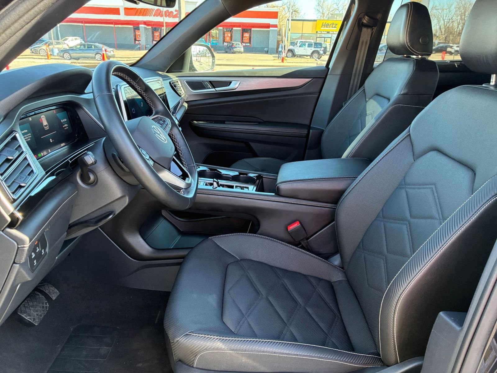 Thumbnail: 2025 Volkswagen Atlas - 25