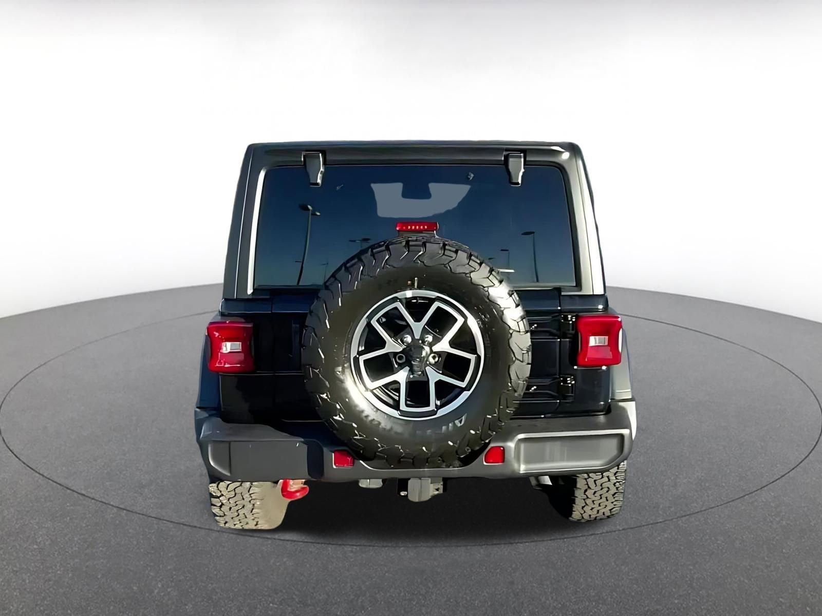 Thumbnail: 2025 Jeep Wrangler - 10