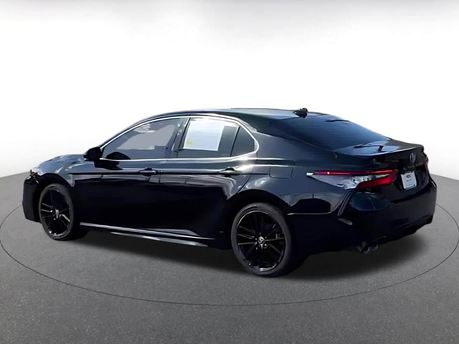 Thumbnail: 2024 Toyota Camry - 8
