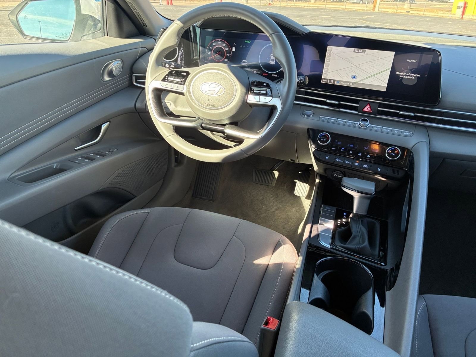 Thumbnail: 2025 Hyundai Elantra - 30