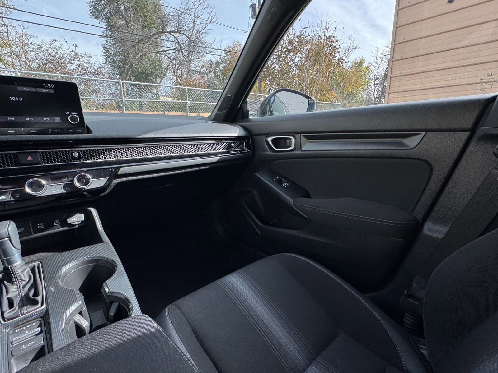 Thumbnail: 2025 Honda Civic - 33