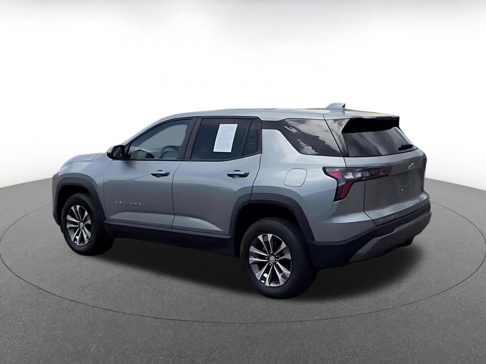 Thumbnail: 2025 Chevrolet Equinox - 8