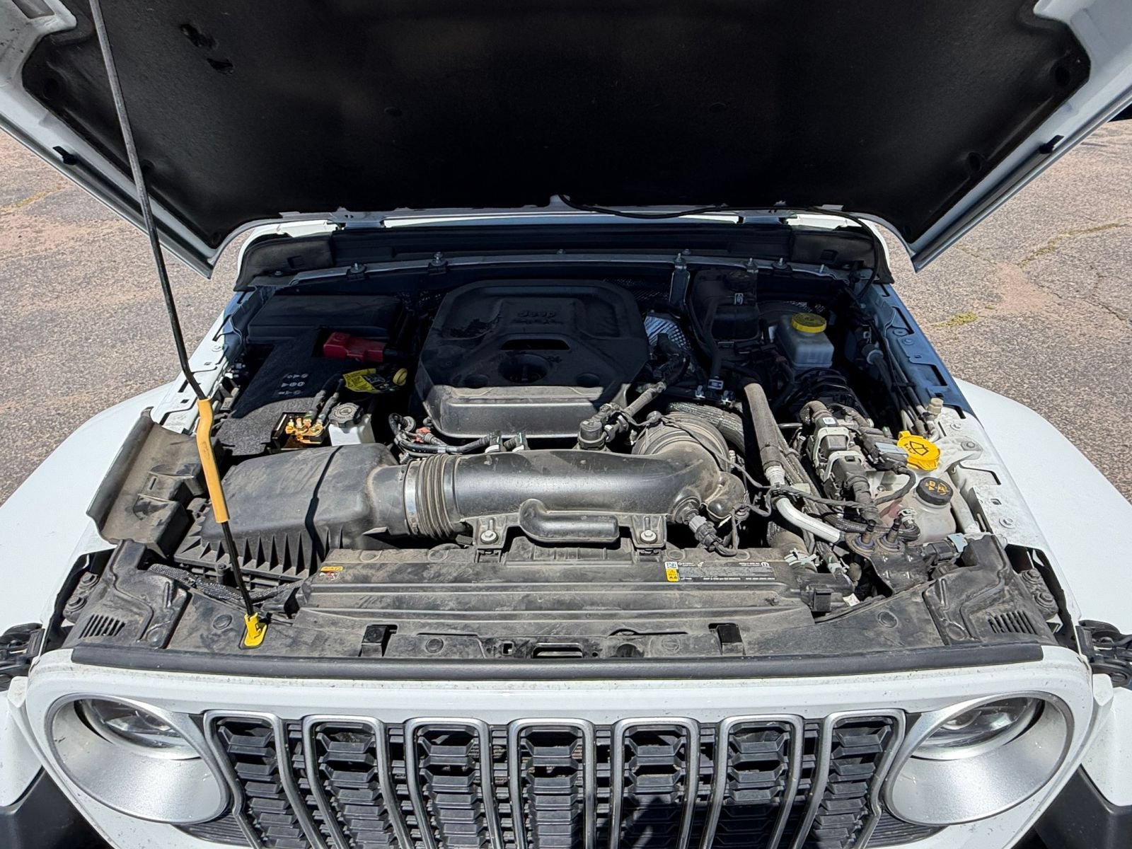 Thumbnail: 2025 Jeep Wrangler - 32