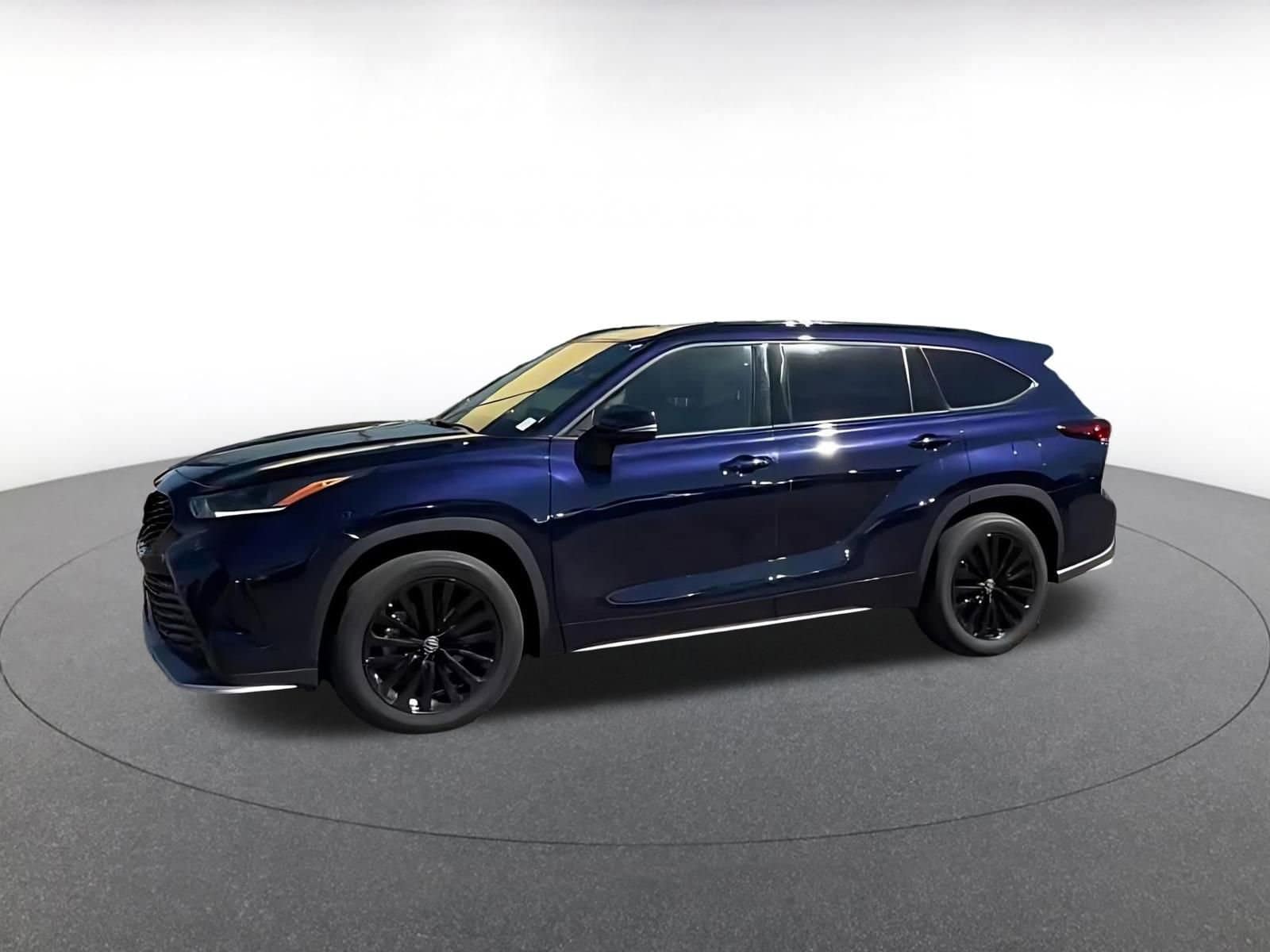 Thumbnail: 2025 Toyota Highlander - 7